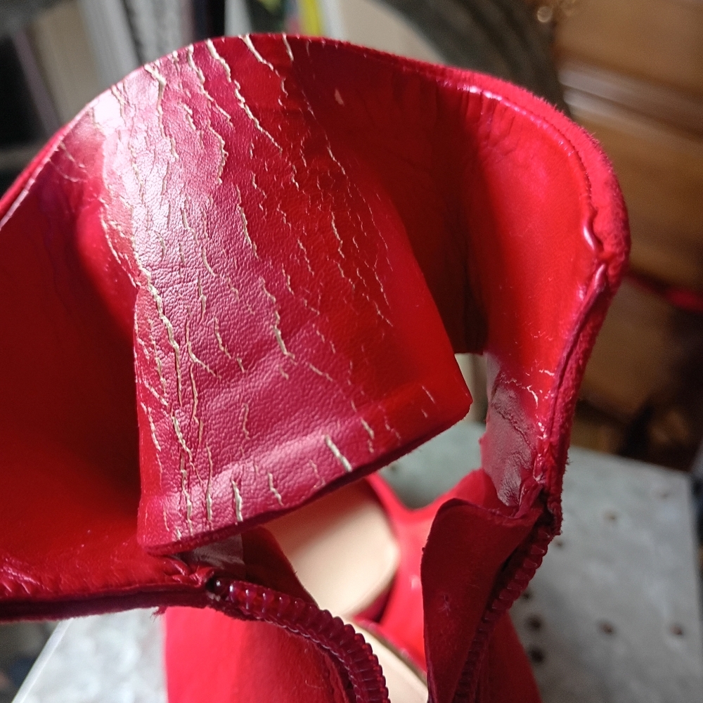 Jessica Simpson Vibrant Red Heels - Picture 5 of 6